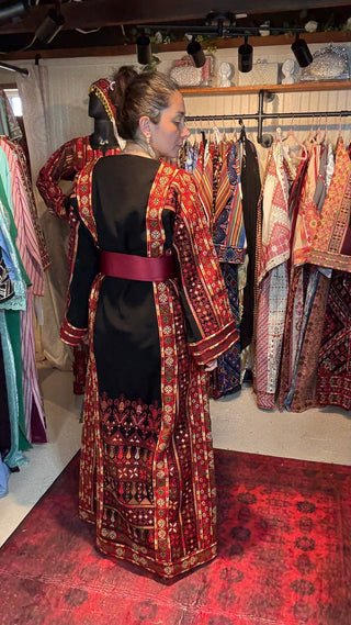 Traditional Black Palestinian Fallahi Thoub