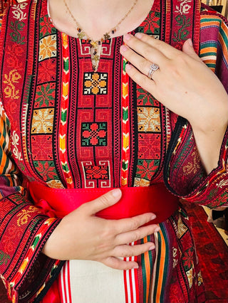 Thoub Al-Nijmeh Al-Majdalawi