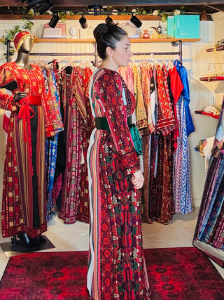 Thobe Majdalawi Tatreez Fallahi Palestine Colors