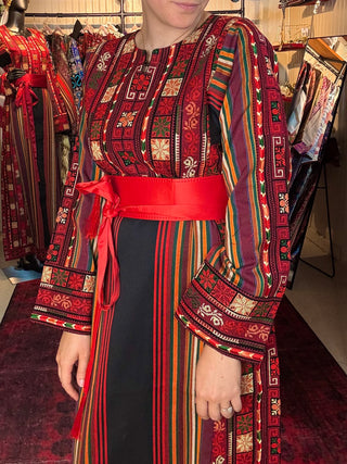 Thoub Al-Nijmeh Al-Majdalawi