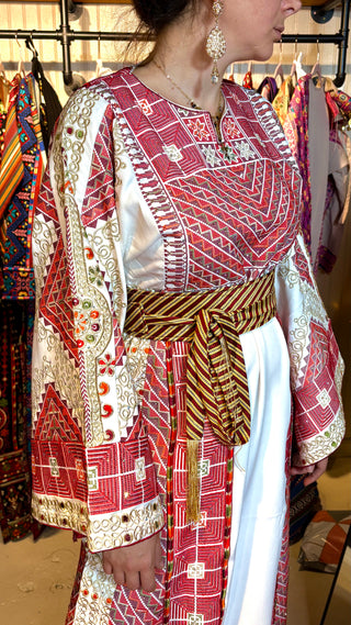 Thoub Al-Arous - Luxury Bridal Thoub