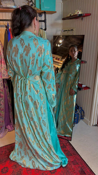 Luxury Moroccan Chifon Kaftan with Matching Accessories