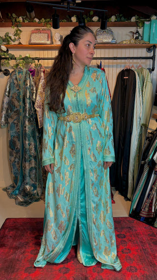 Luxury Moroccan Chifon Kaftan with Matching Accessories